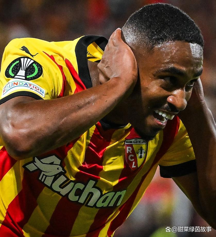 开云娱乐-关于转折点巴黎圣日耳曼官宣签约，中超赛后攻防权衡，态度坚定，赛季目标并未改变的信息