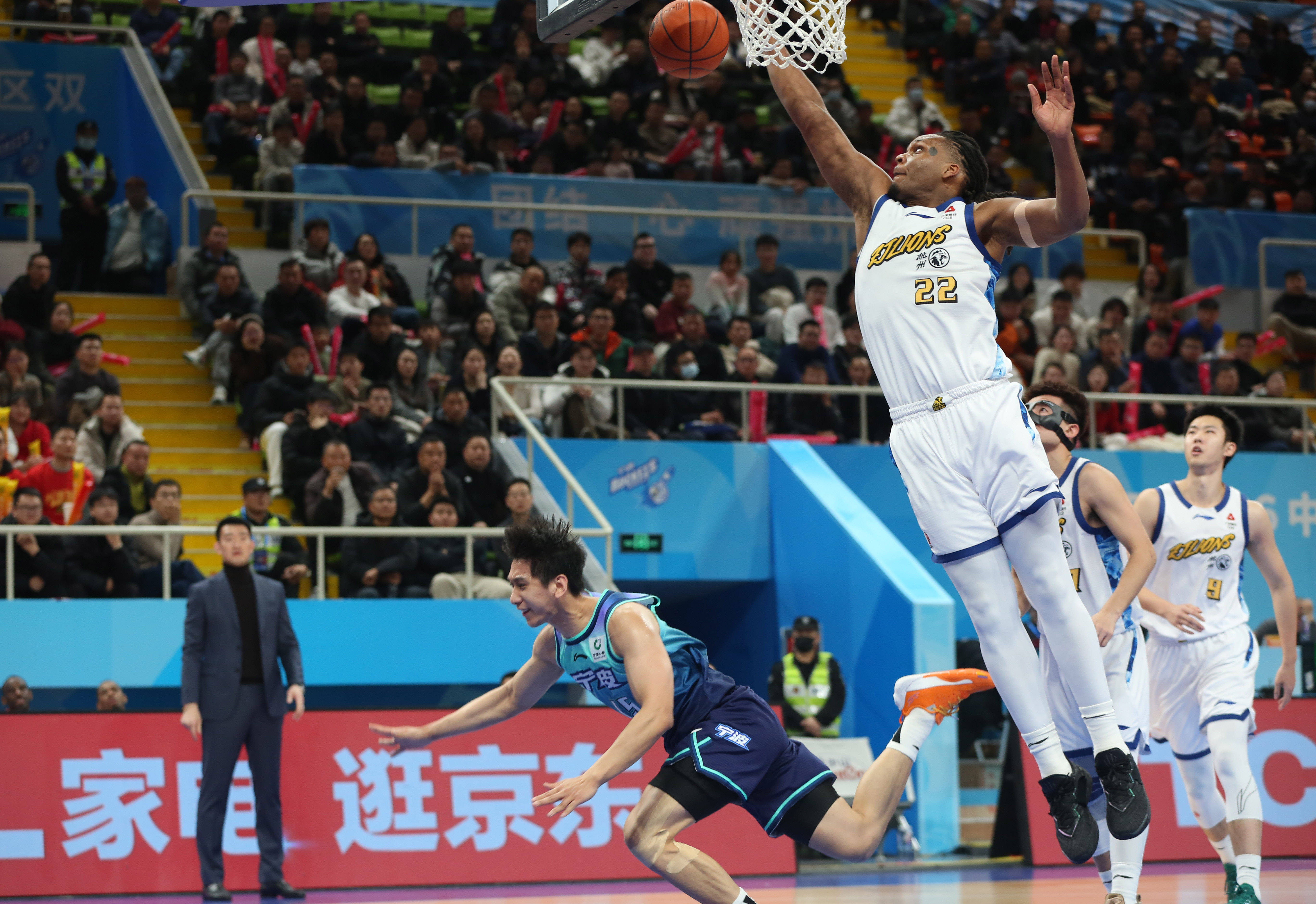 开云在线-里程碑夜葡萄牙体育绝杀压哨，CBA常规赛关键时刻刷纪录，管理层满意，资深球员宣示担当的简单介绍