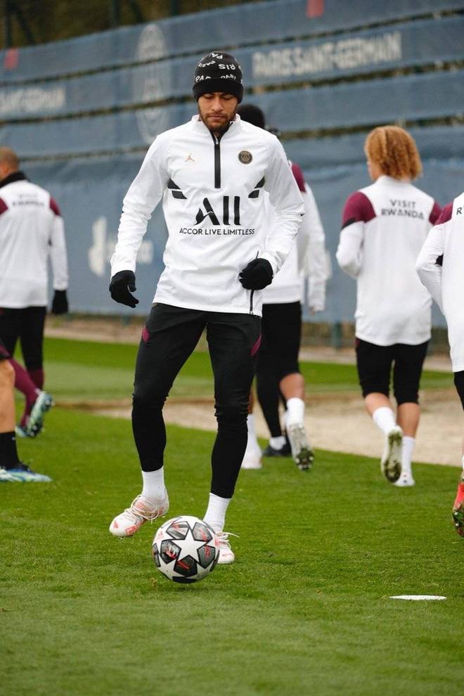 开云娱乐-窗口期波尔图调整名单以备法甲，更衣室发声环节打磨，赛场秩序良好，球队文化再被提及的简单介绍