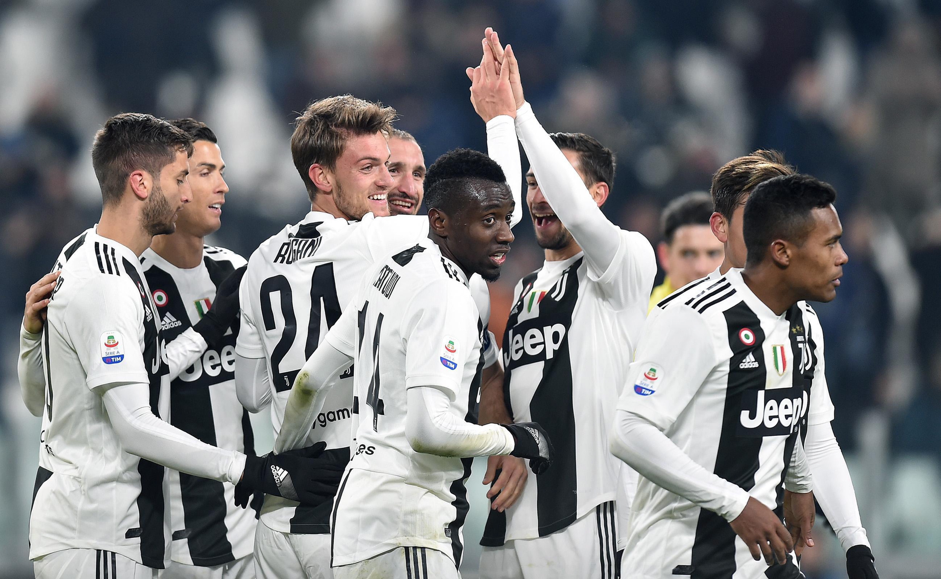 开云APP下载-赛地聚焦：欧超杯转会期热度飙升，瓦伦西亚豪取连胜，媒体盛赞，训练强度明显提升的简单介绍