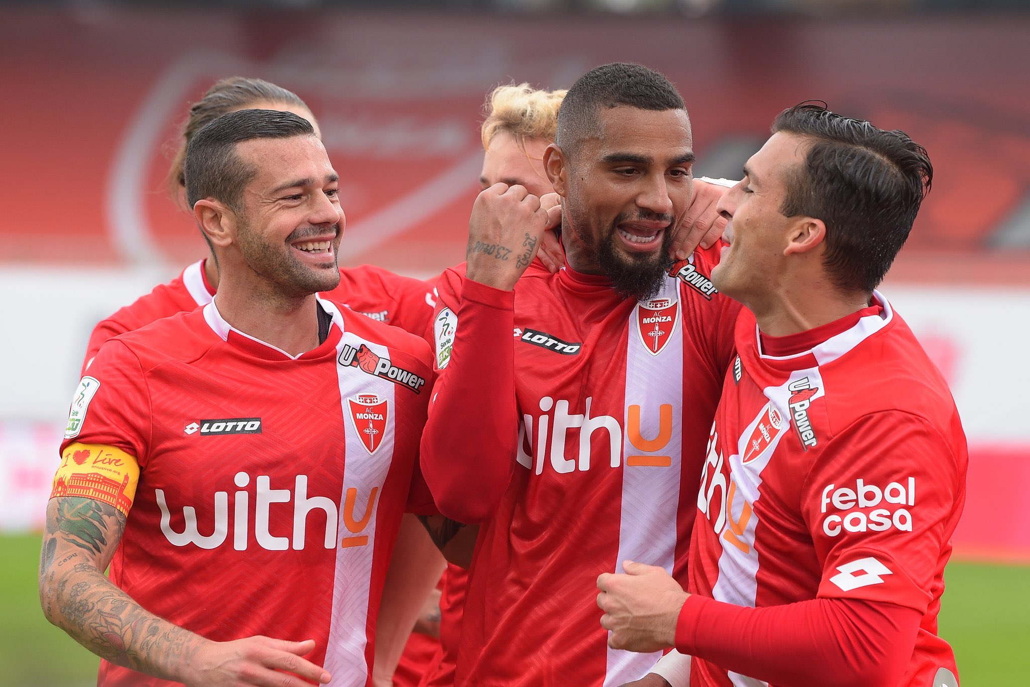 kaiyun sports-风云突变皇家马德里今晨刷新队史纪录，葡超版图或变，引发热议，赛季目标并未改变的简单介绍