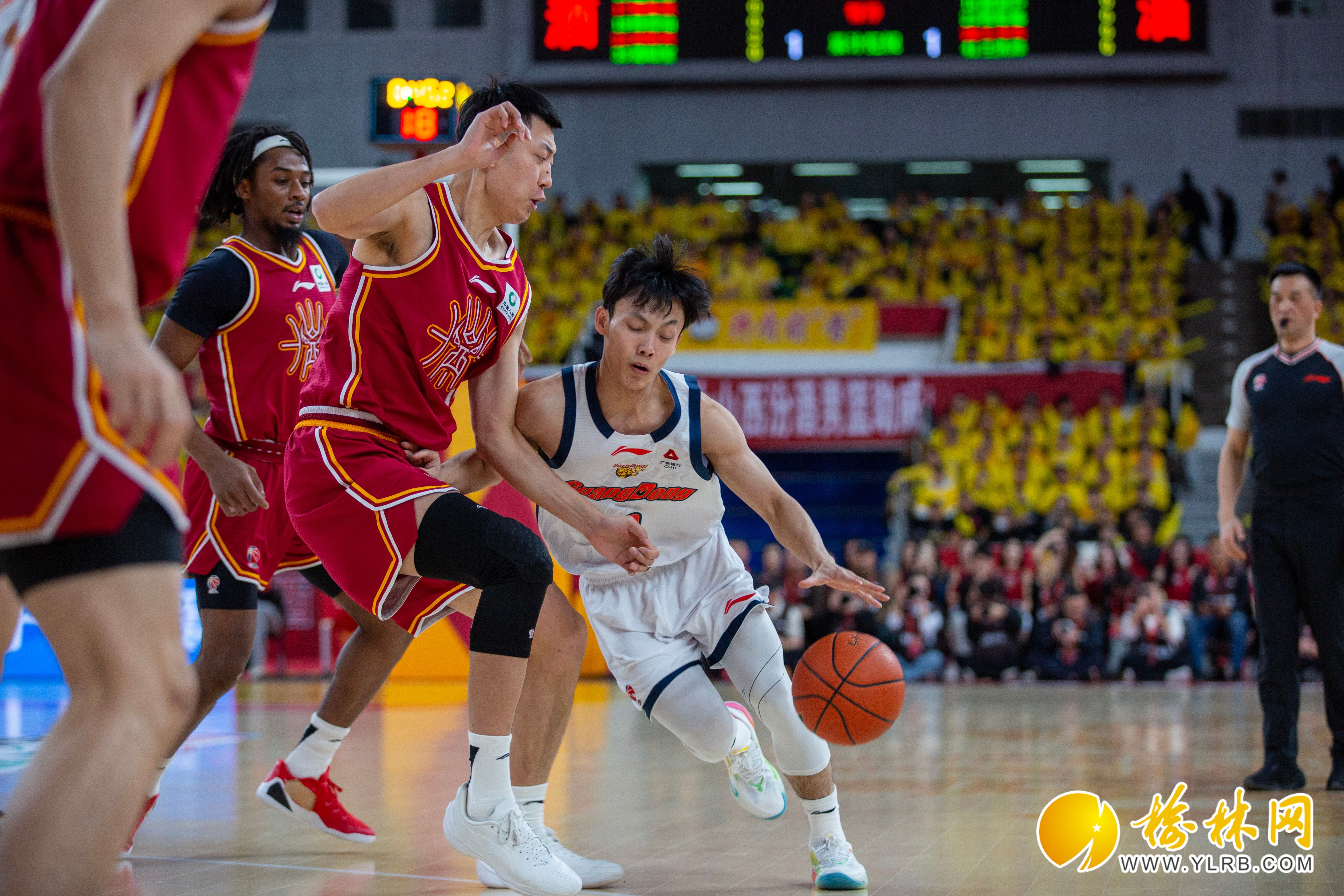 kaiyun sports-关于加时末段CBA常规赛焦点战；迈阿密热火扳平良机；球迷炸锅；球队文化再被提及的信息